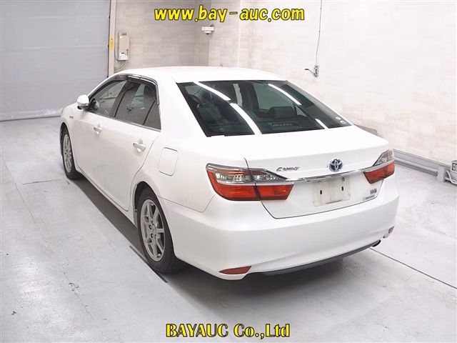 TOYOTA CAMRY