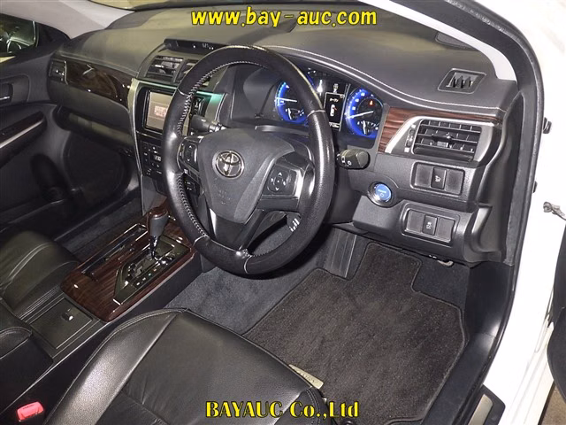 TOYOTA CAMRY