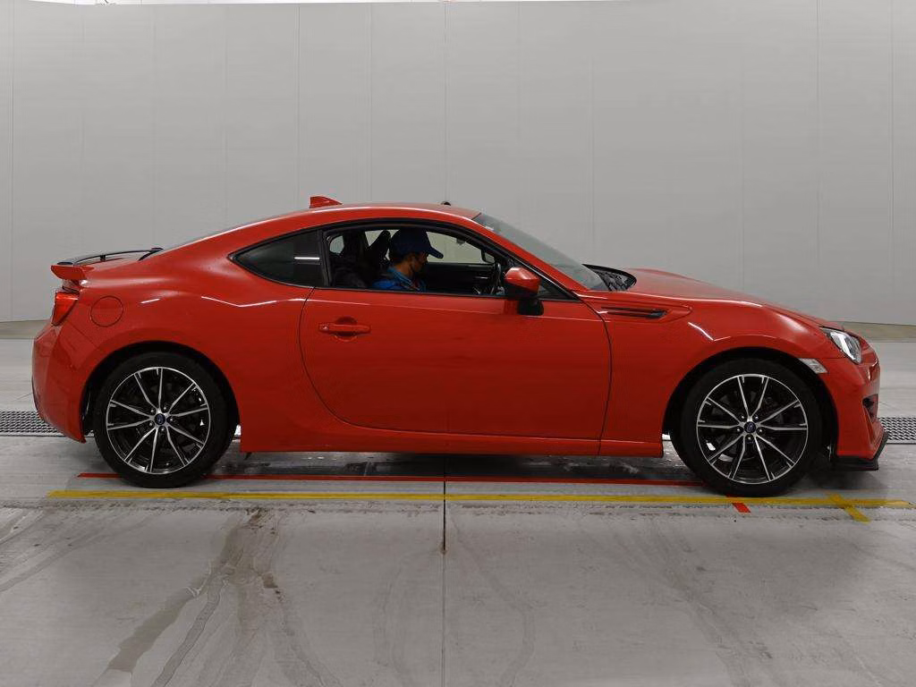 SUBARU BRZ