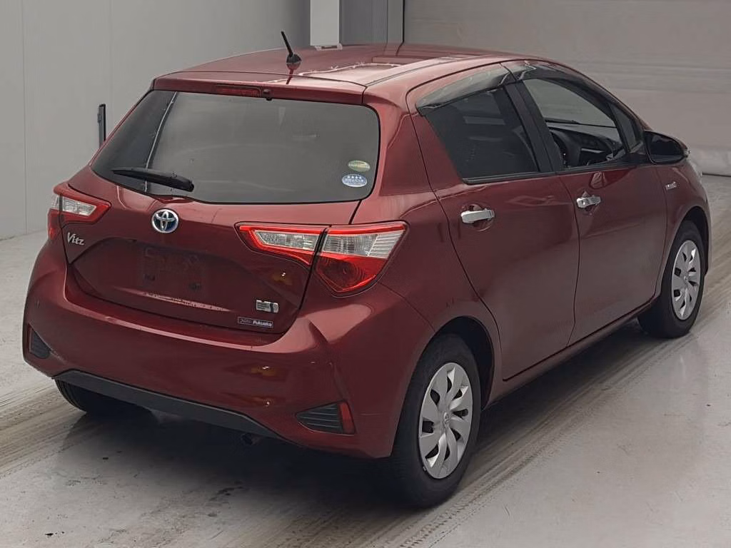 TOYOTA VITZ