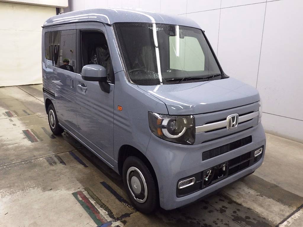 HONDA N-VAN
