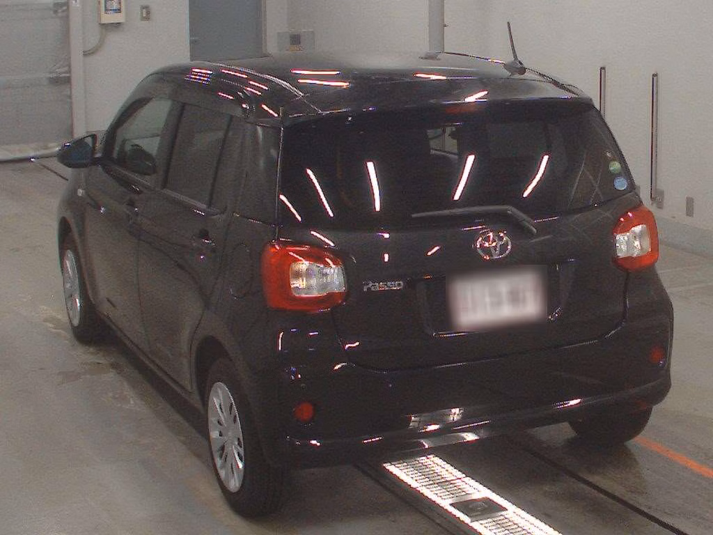 TOYOTA PASSO