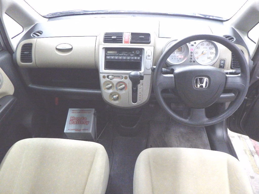 HONDA LIFE