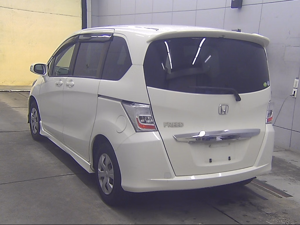 HONDA FREED