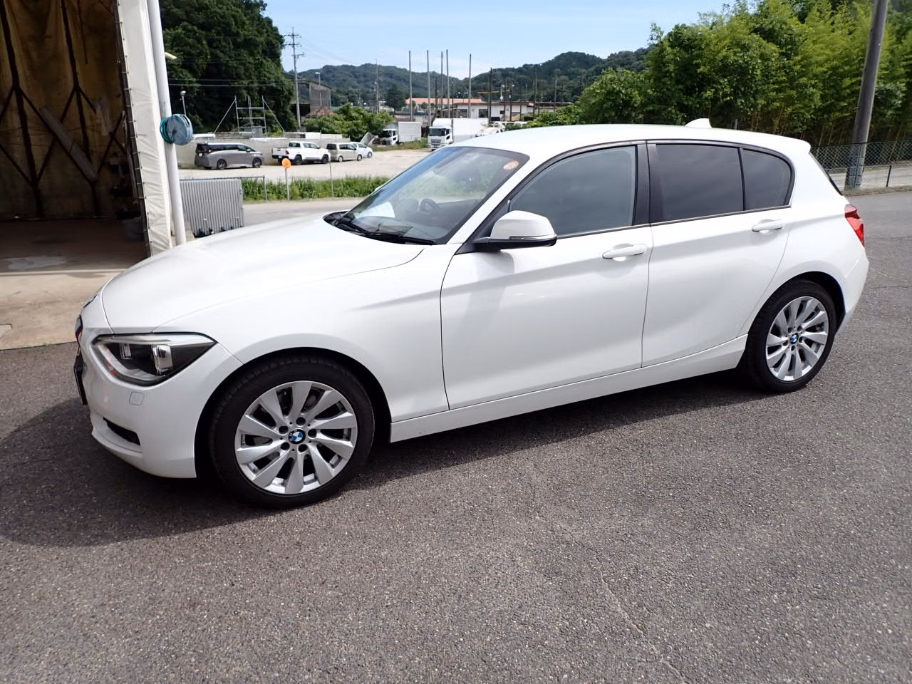 BMW 1-SERIES