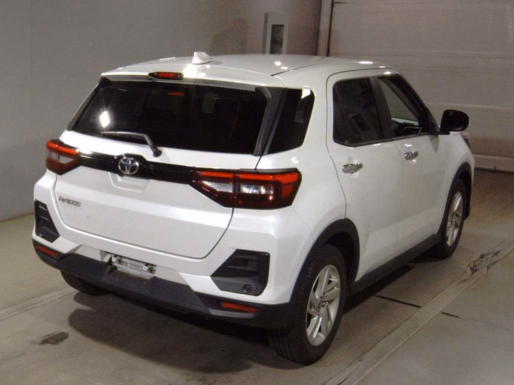 TOYOTA RAIZE