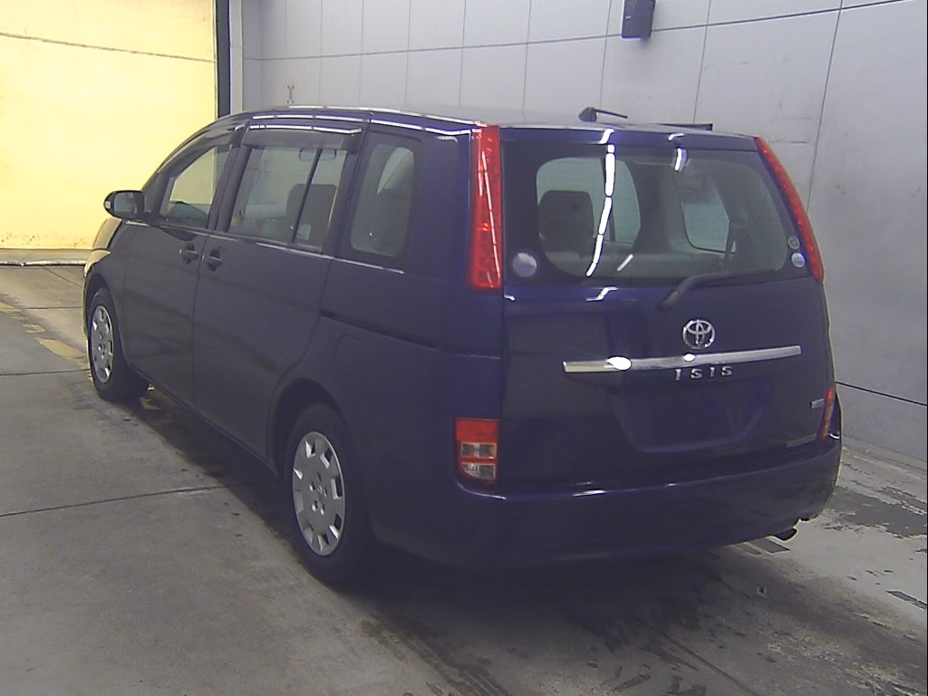 TOYOTA ISIS