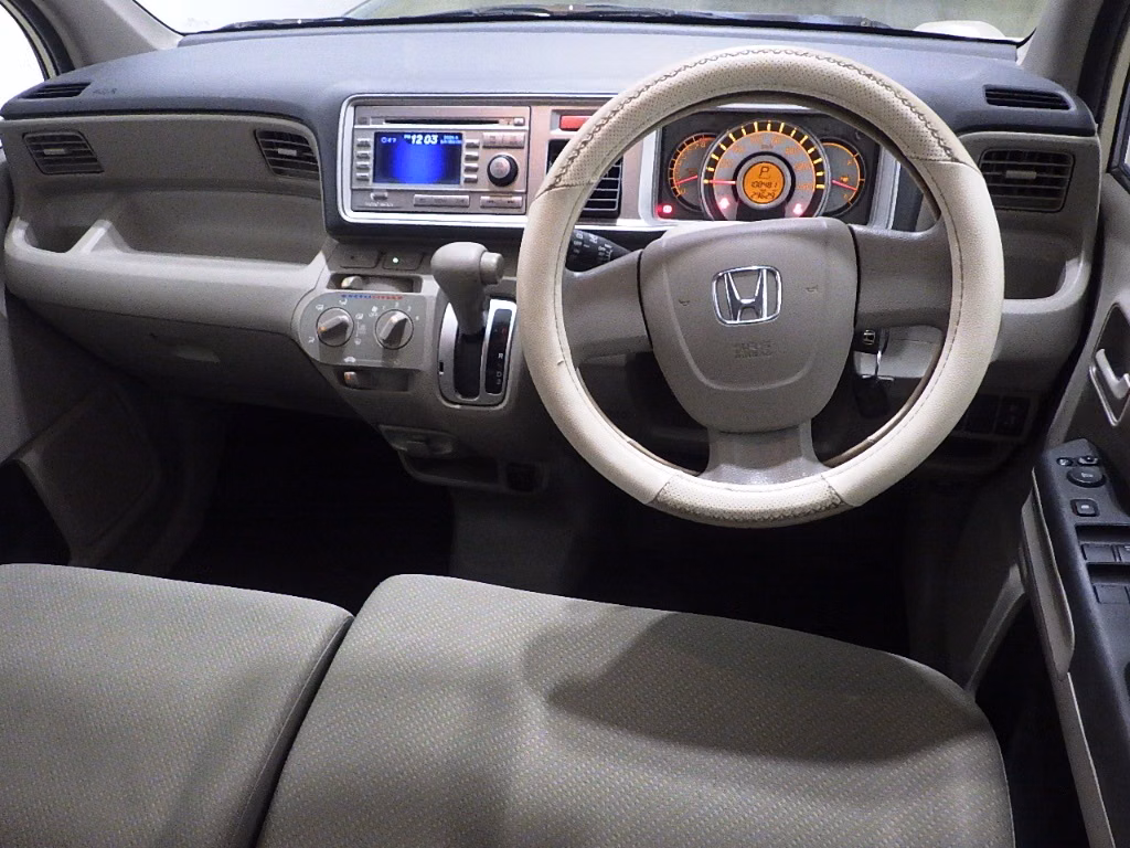HONDA LIFE