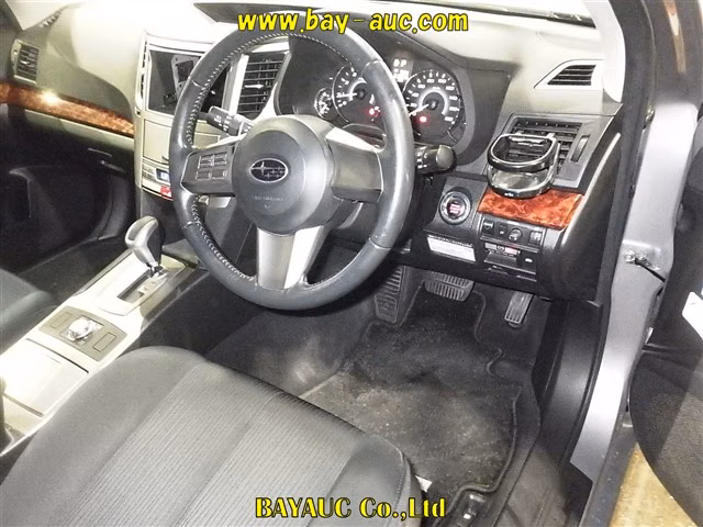 SUBARU LEGACY