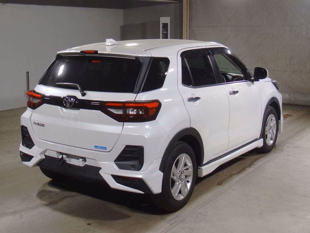 TOYOTA RAIZE