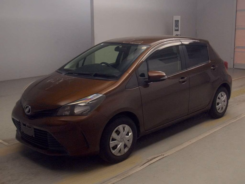 TOYOTA VITZ