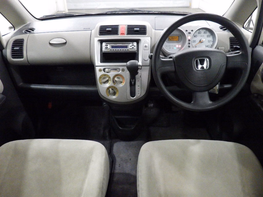 HONDA LIFE