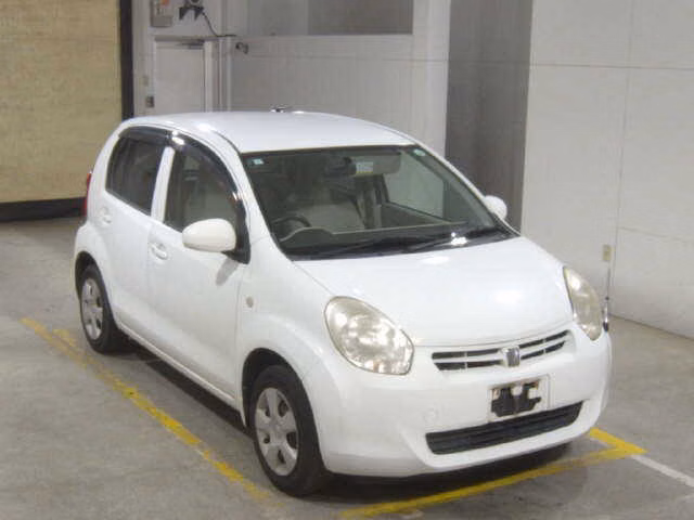 TOYOTA PASSO