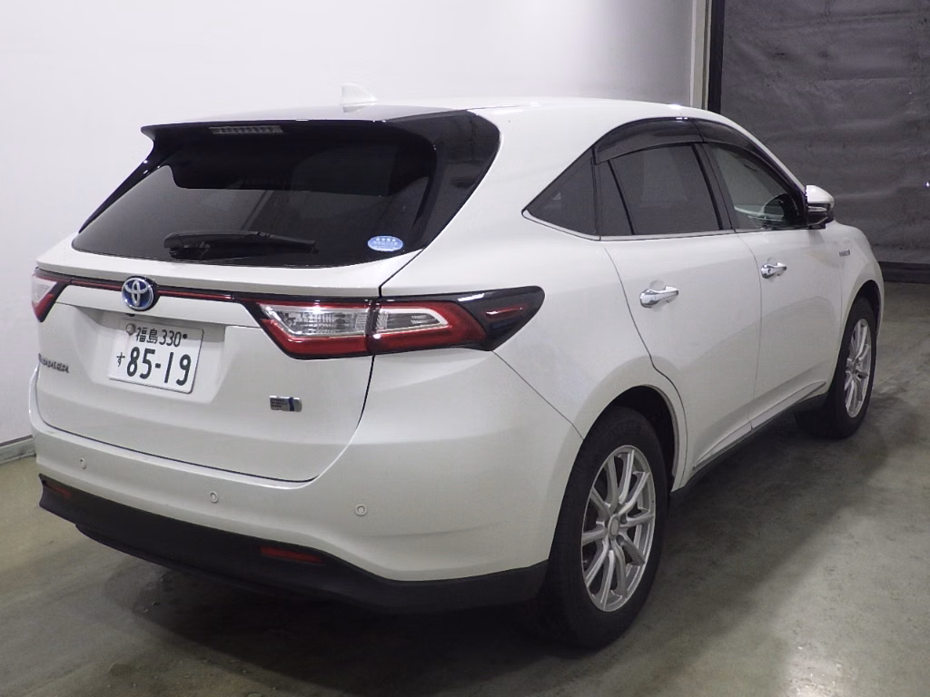 TOYOTA HARRIER