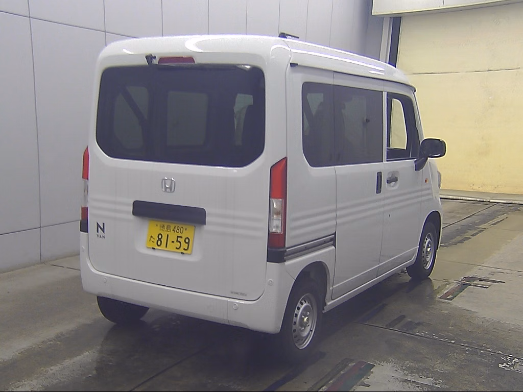 HONDA N-VAN