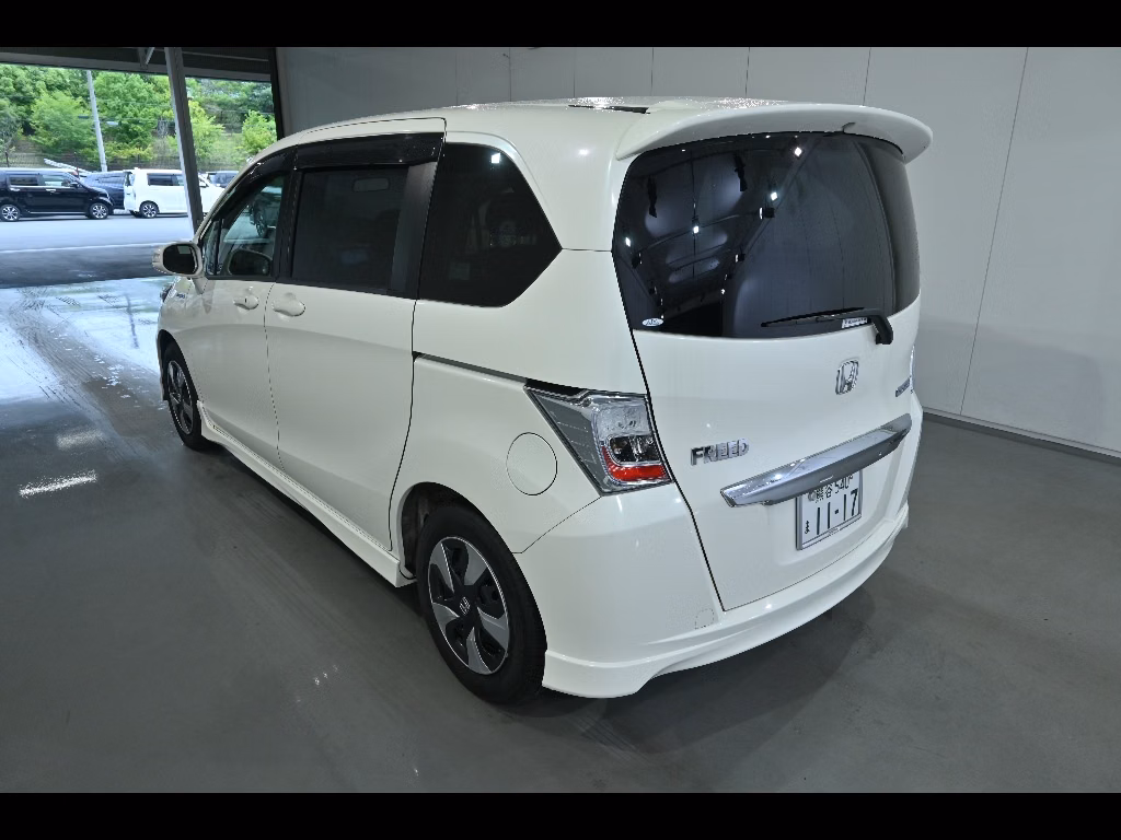 HONDA FREED