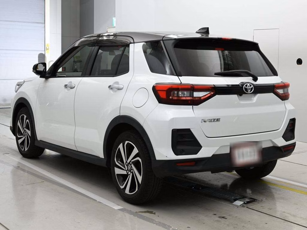 TOYOTA RAIZE