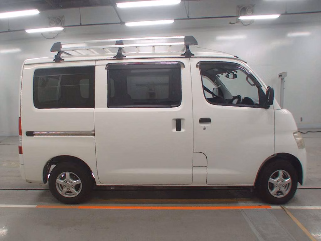 TOYOTA LITE ACE