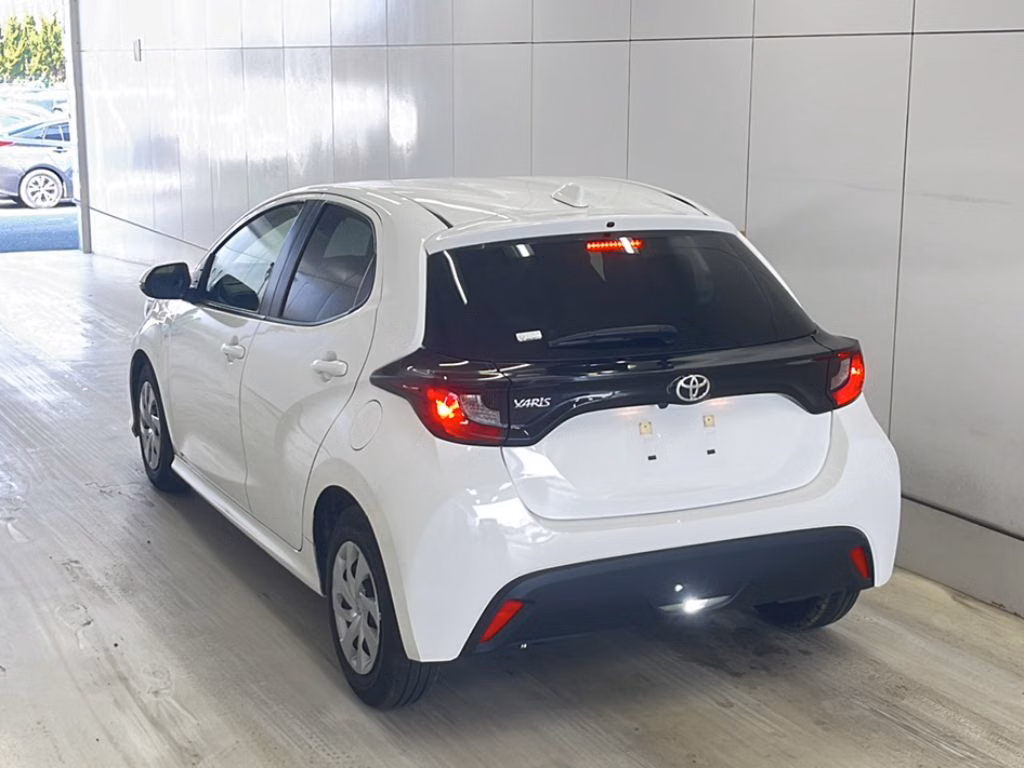 TOYOTA YARIS