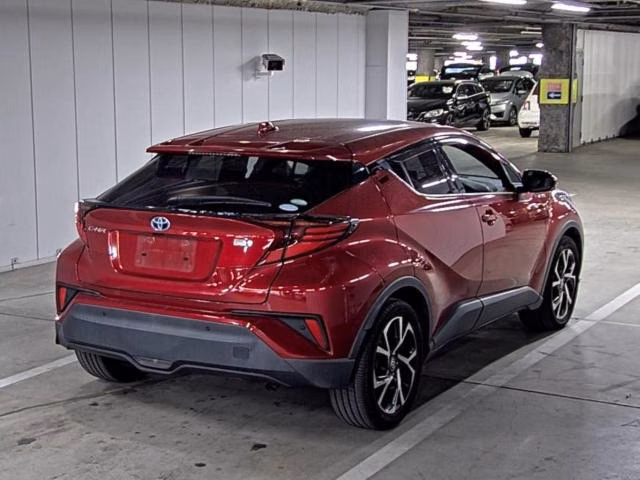TOYOTA C-HR