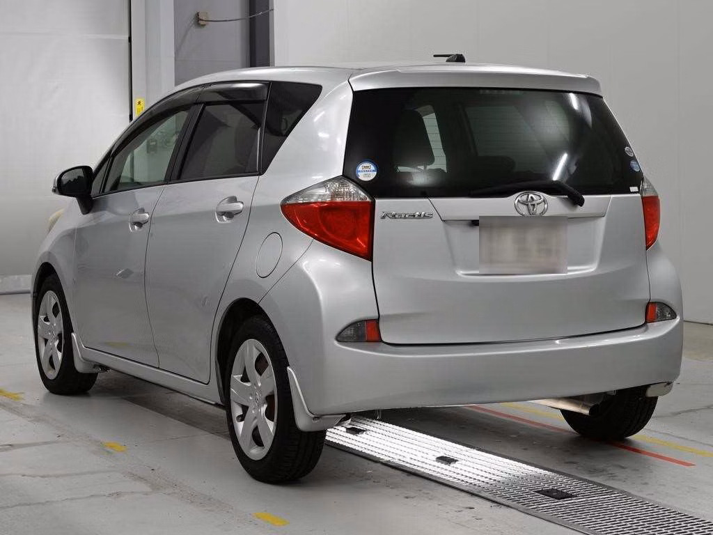 TOYOTA RACTIS