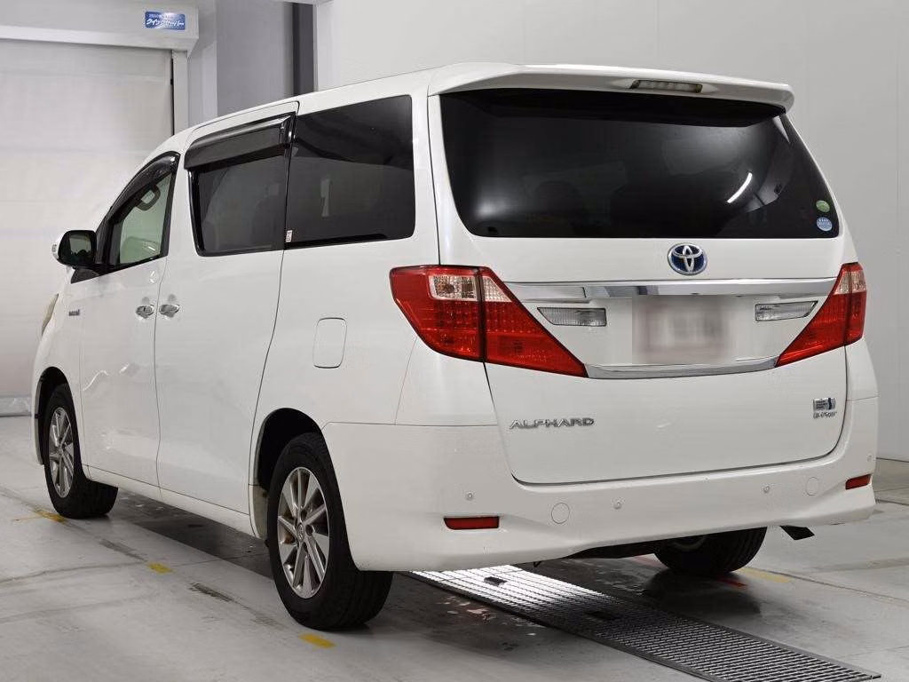 TOYOTA ALPHARD
