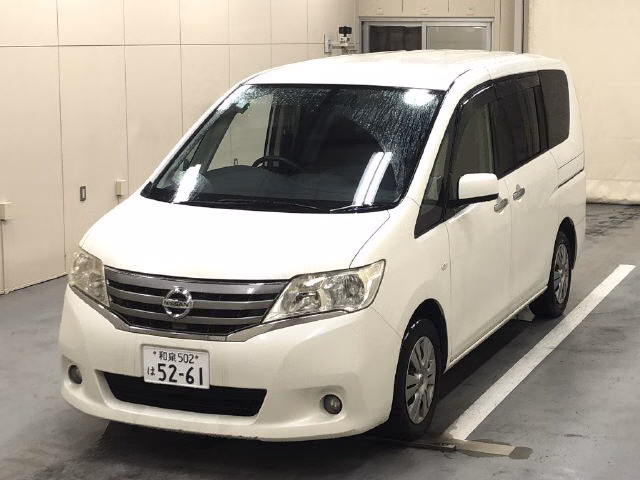 NISSAN SERENA