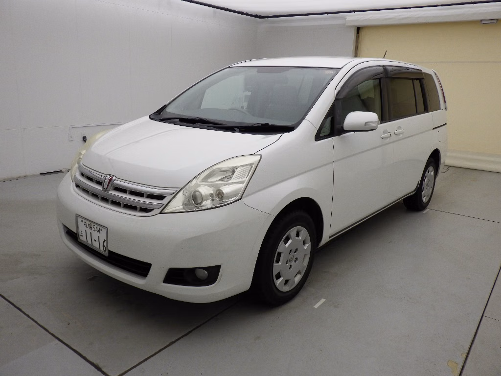 TOYOTA ISIS