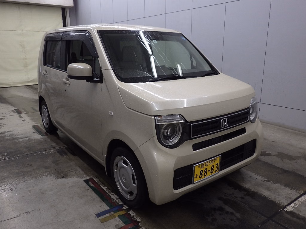 HONDA N-WGN