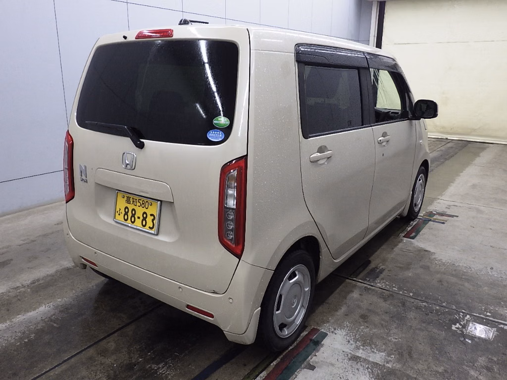 HONDA N-WGN