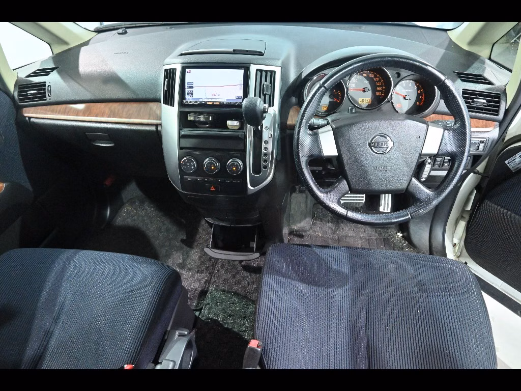 NISSAN PRESAGE