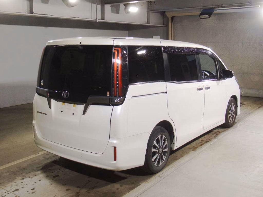 TOYOTA ESQUIRE