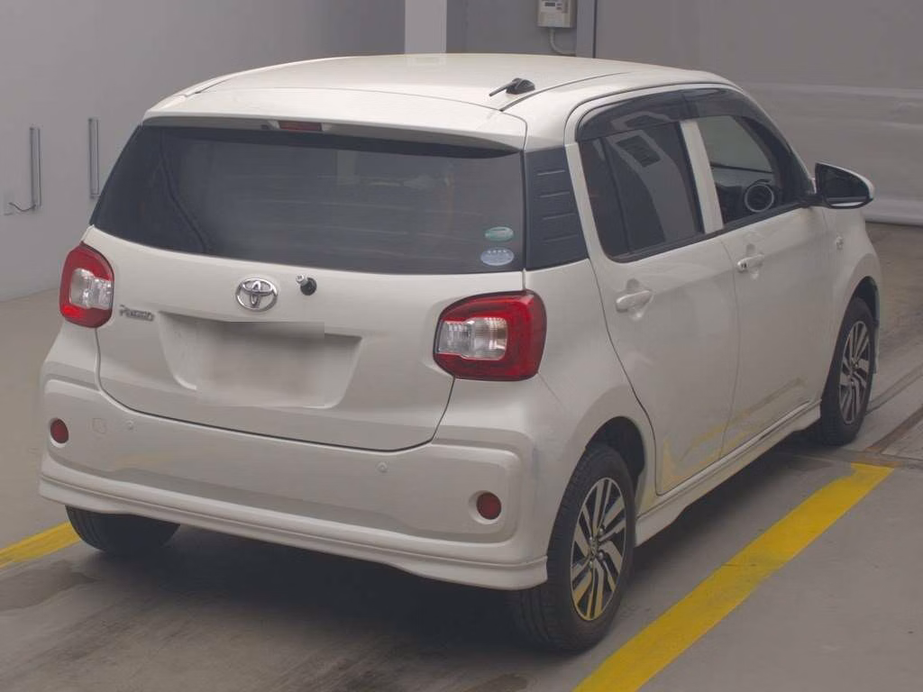 TOYOTA PASSO