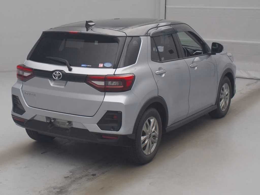TOYOTA RAIZE