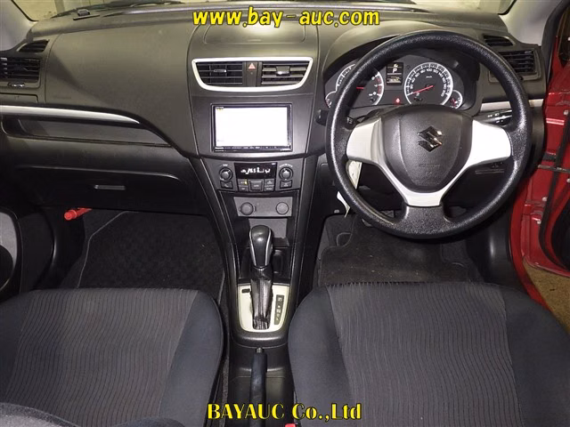 SUZUKI SWIFT