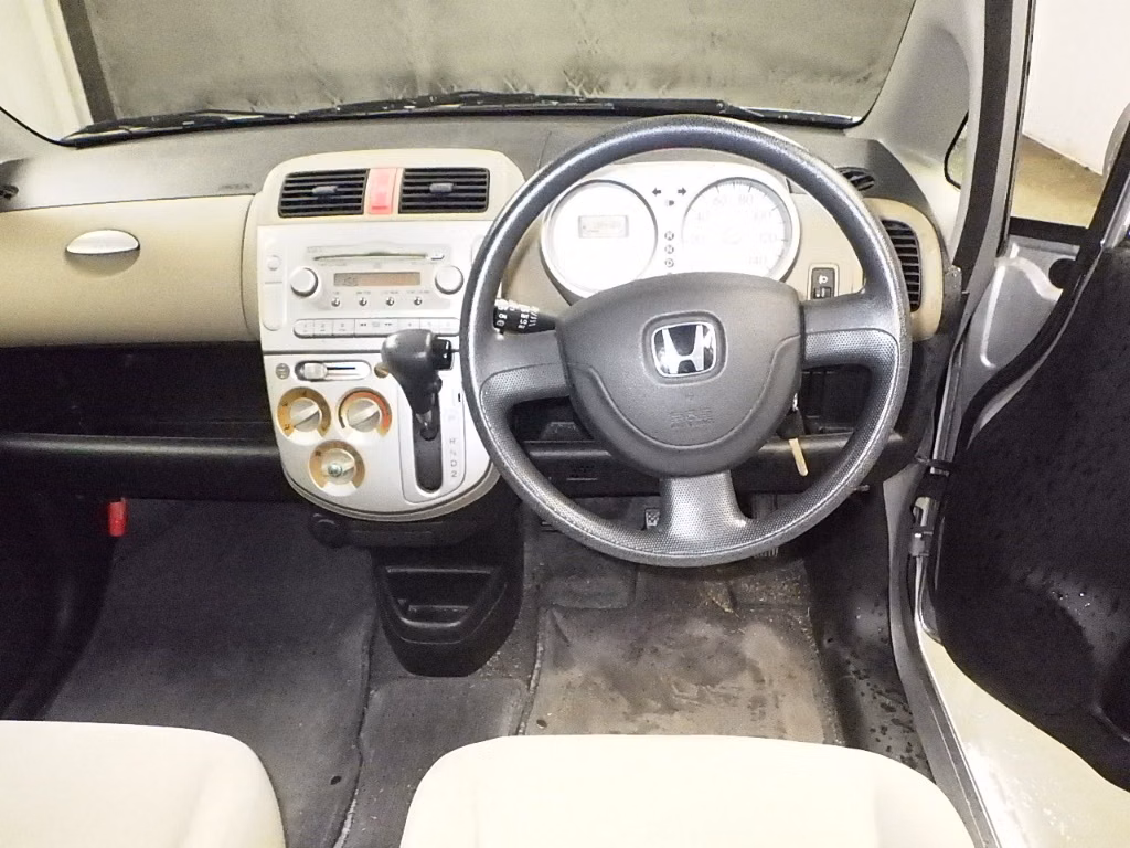 HONDA LIFE