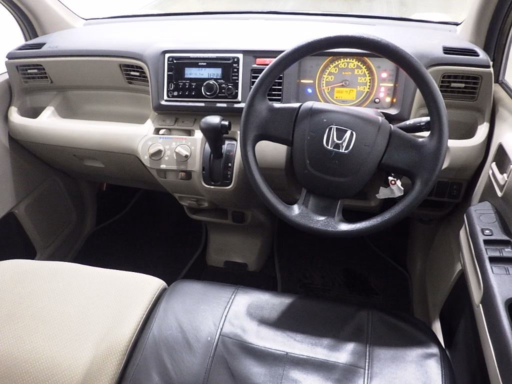 HONDA LIFE