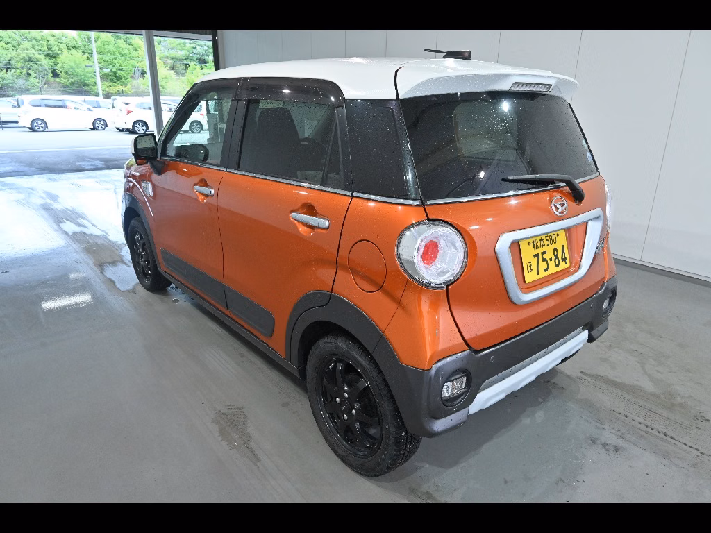 DAIHATSU CAST