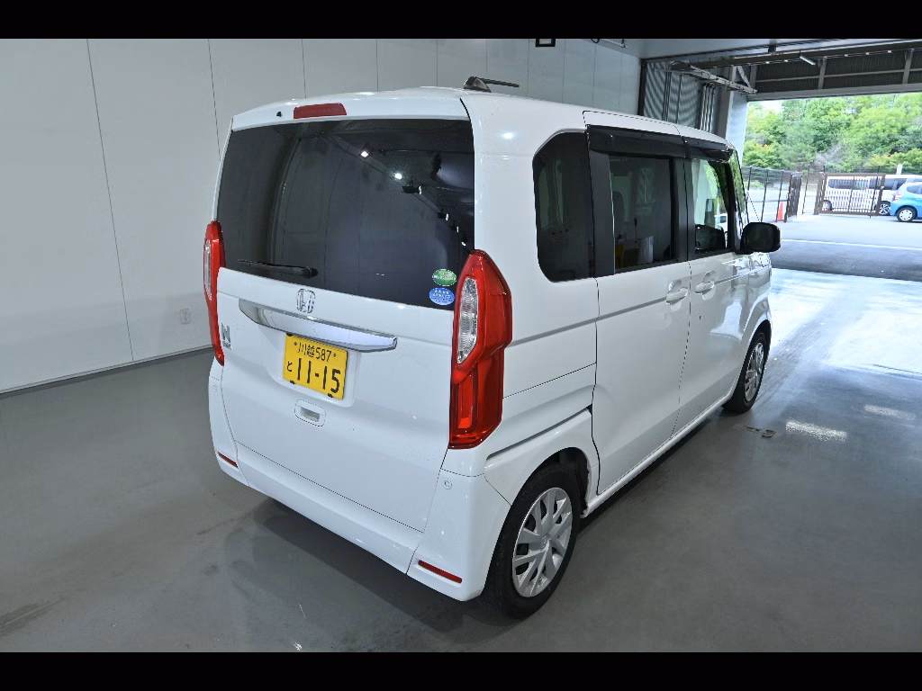HONDA N-BOX