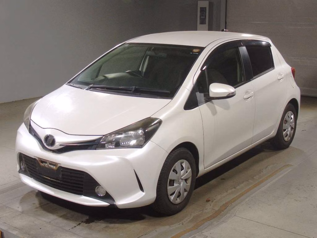 TOYOTA VITZ