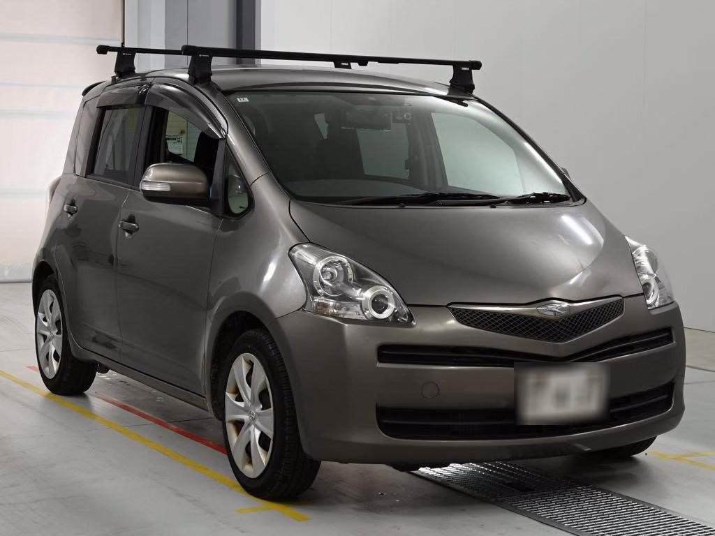 TOYOTA RACTIS