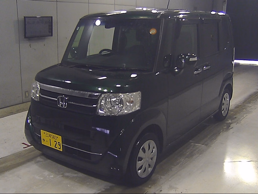HONDA N-BOX+