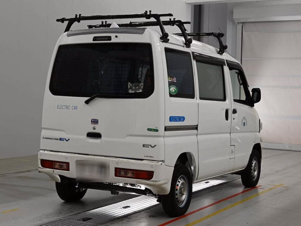 MITSUBISHI MINICAB MIEV