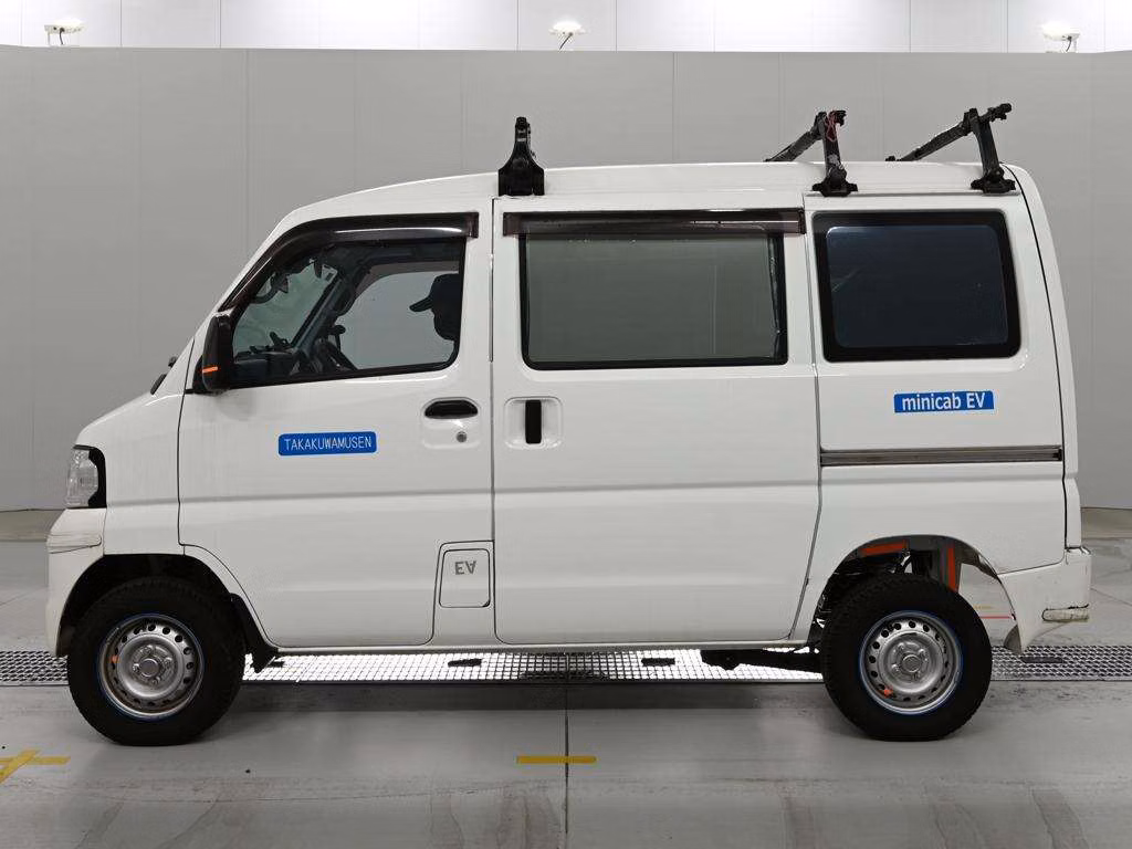 MITSUBISHI MINICAB MIEV