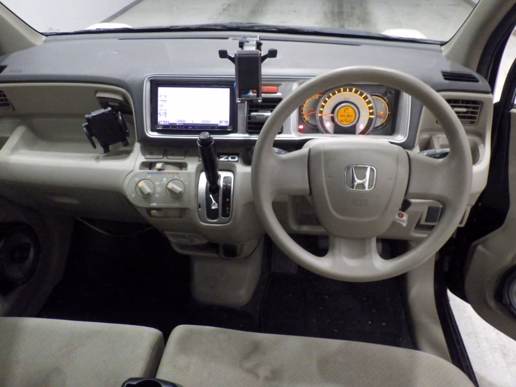 HONDA LIFE
