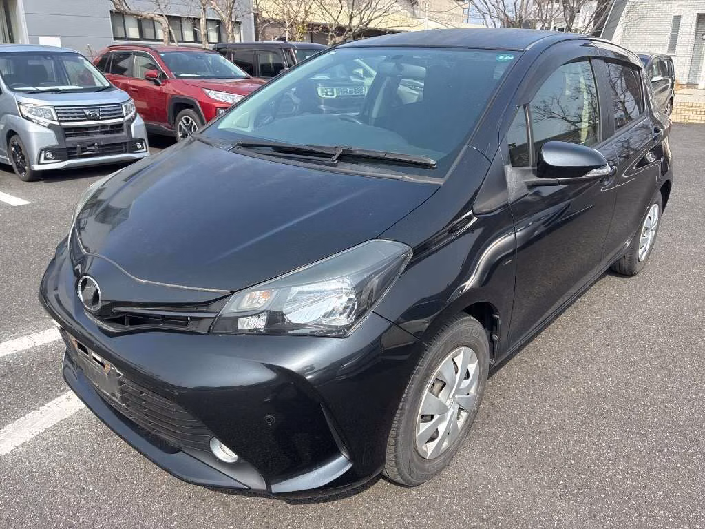 TOYOTA VITZ