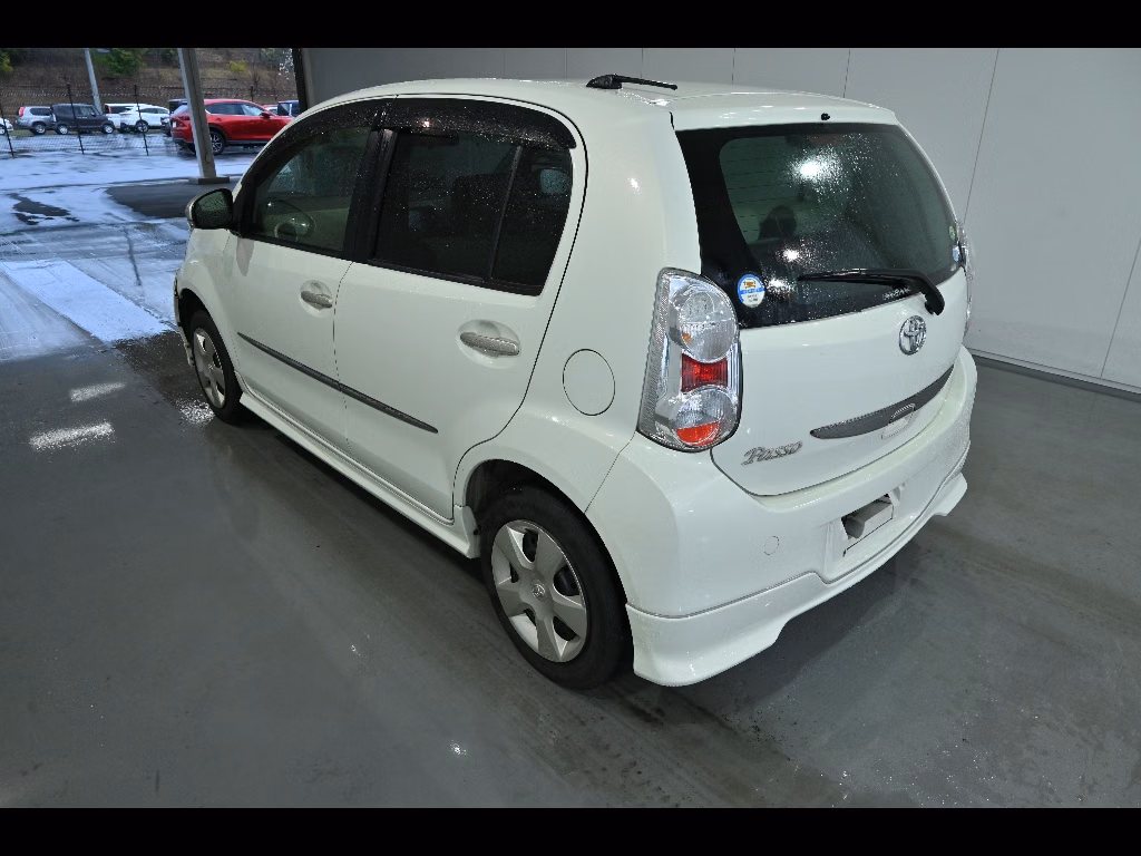 TOYOTA PASSO