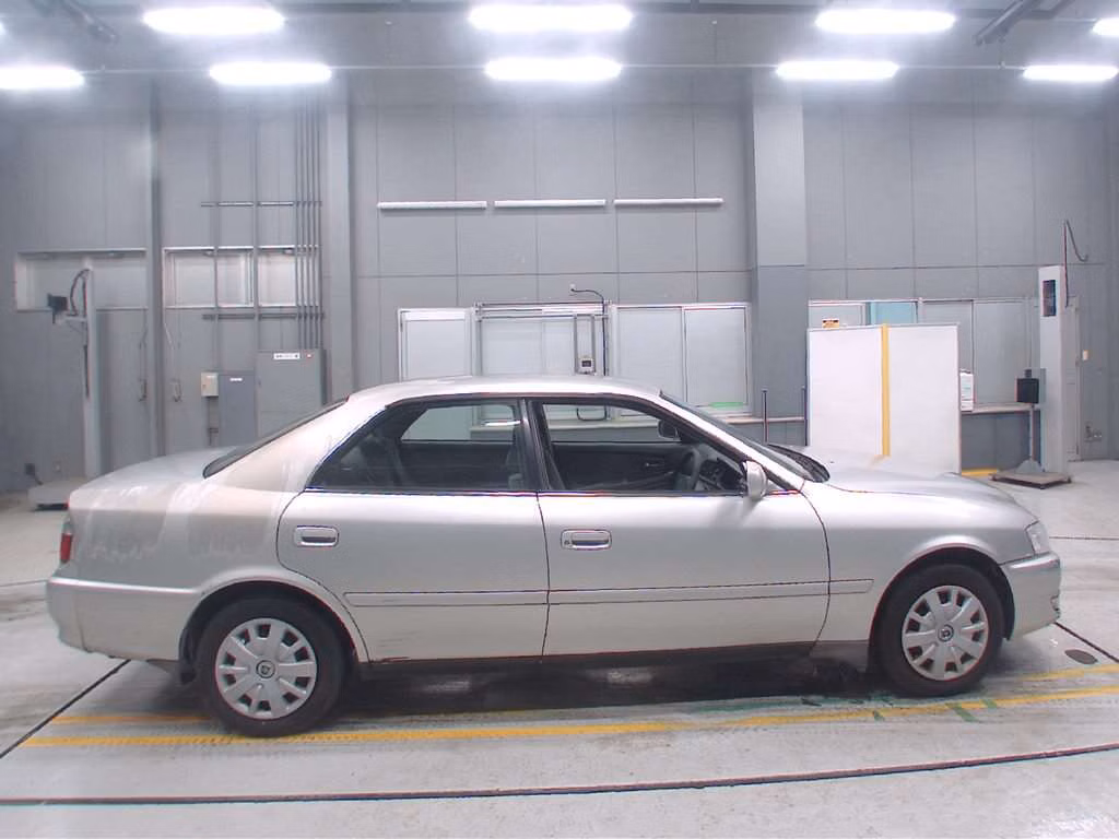 TOYOTA CHASER