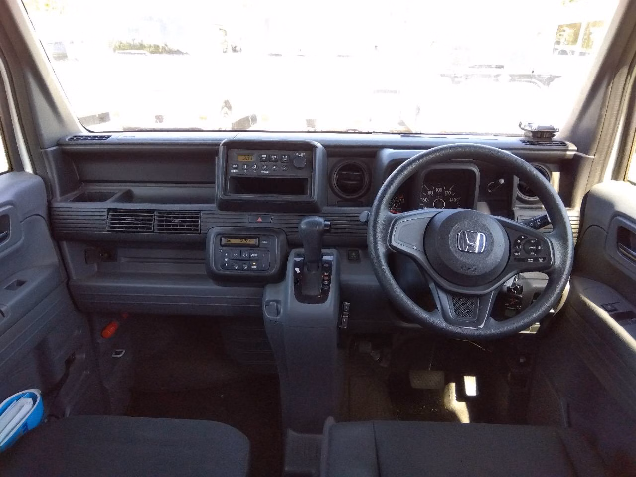 HONDA N-VAN