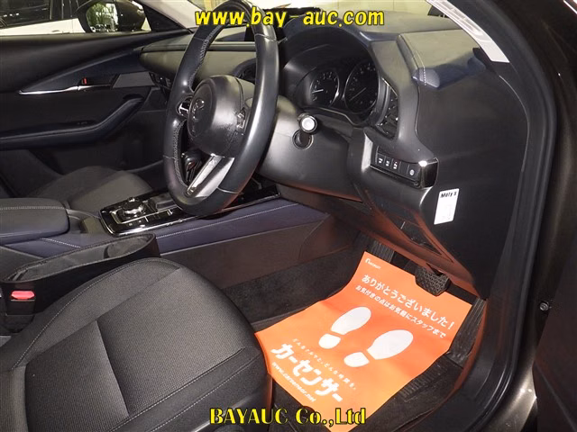 MAZDA CX-30